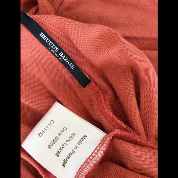 ⭐️Bronze designer summer dress - Picture 2 of 6